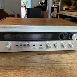 SHERWOOD S-7100A AM/FM Stereo Receiver Wood Cabinet Vintage