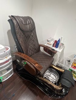 Pedicure chair