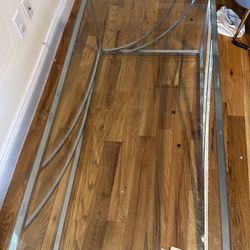 Good condition coffee table for sale