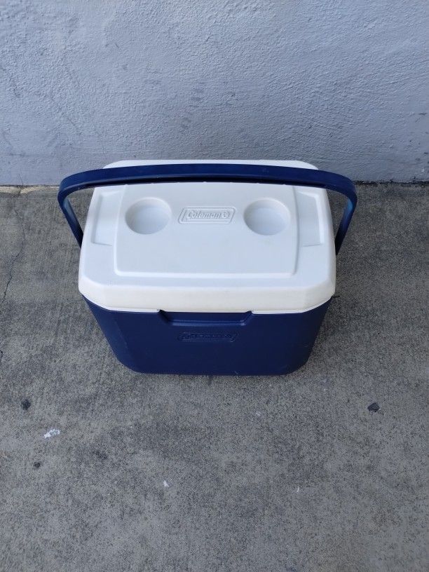 Cooler Coleman In Good Condition 