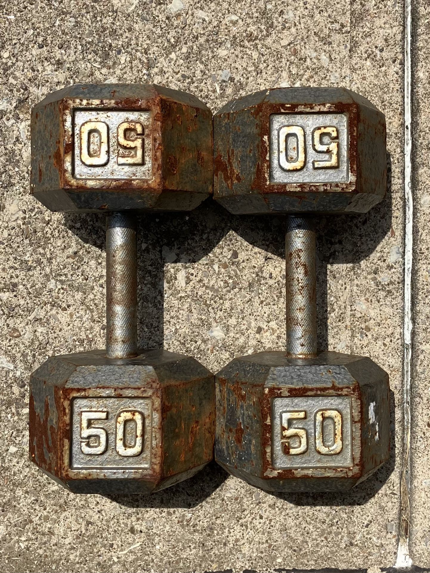 Dumbbell 50lb set 50lbs 50 lb Ibs Dumbbells weights Hex Cast Iron weight dumbell pair pound pounds