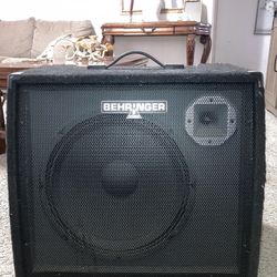Behringer Amp 300W