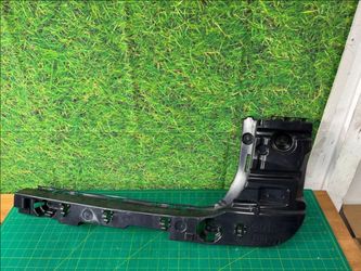 18-21 BMW X3 G01 REAR BUMPER RIGHT SIDE MOUNT SUPPORT BRACKET OEM