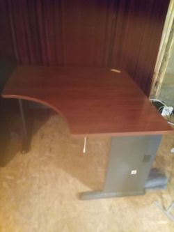 Like new desk