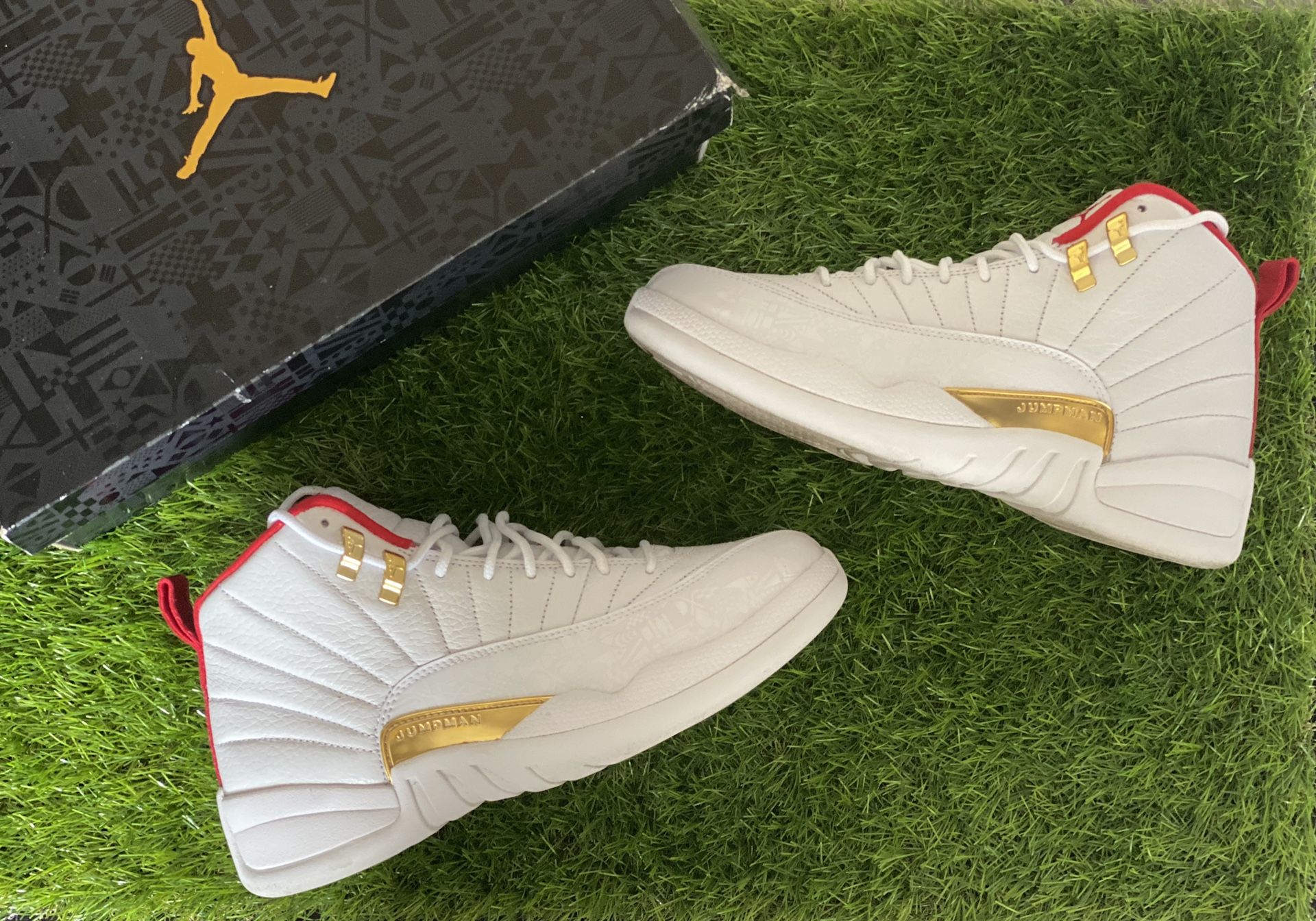Jordan 12’s size 8.5 Jordan 12 Retro Taxy (size 8.5) ?? main image 2