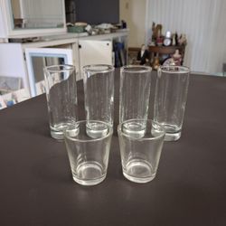 Bundle Of 6 Clear Shot Glasses, 4 Tall 2 OZ & 2 Standard