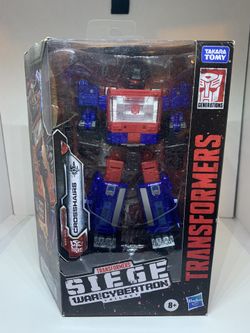 Transformers SIEGE War for Cybertron Deluxe Class Autobot Crosshairs