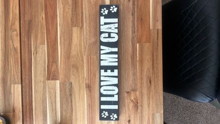 Cat decor