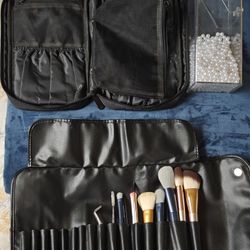 Moving sale! Makeup brush holder/Makeup brush storage