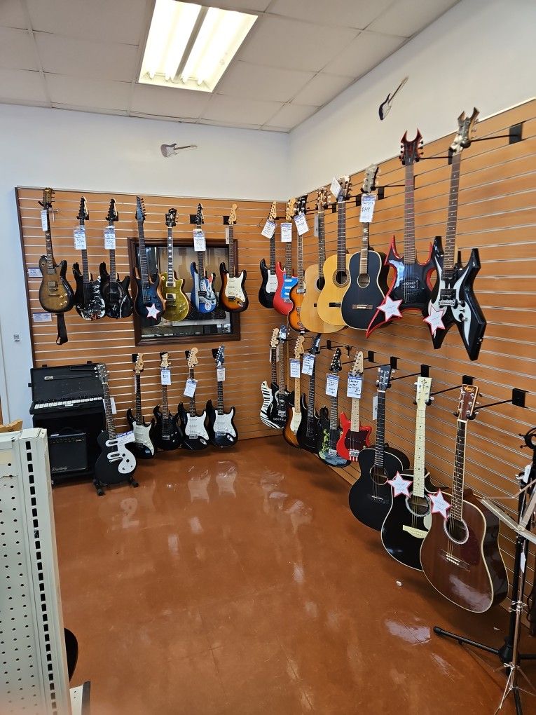 All Type Of Guitars For Sale! (Read Desc)