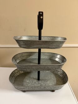 Galvanized 3 tier stand