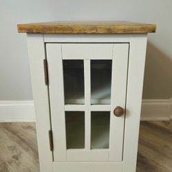 Real Wood Accent Table with Built-In Charging