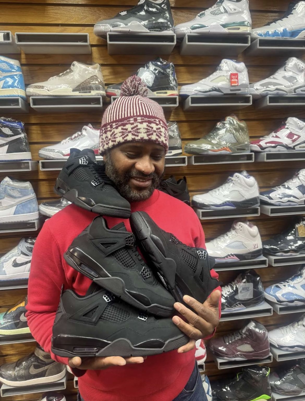 Air Jordan 4 Black Cat 2025 Available All Sizes Dead stock