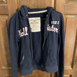 Hollister Hoodie Medium