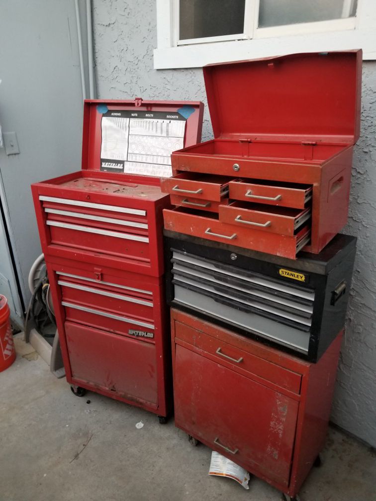 5 tool boxes ,110dlls for all. 5 boxes