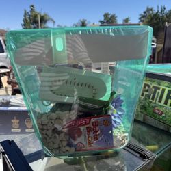 Back to the Roots 3 Gal. Self-Cleaning Aquaponic Water Garden Fish Tank Aquarium