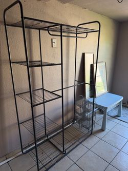 Black Metal Wire Shelving Unit