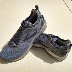 Brooks levitate shop 2le