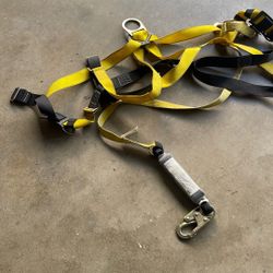 Safety Harness Complete.