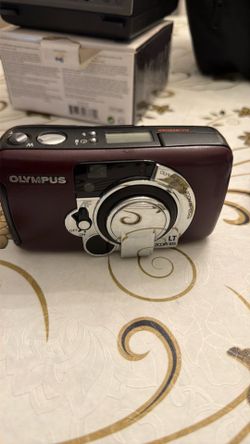 Olympus LT Zoom 105 Camera