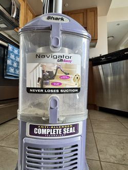 Shark Navigator Lift-Away Vacuum