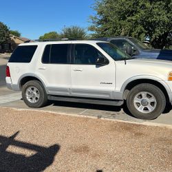 2002 Ford Explorer