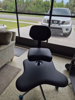 Office knee chair