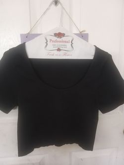 Black Crop Top Short Sleeve