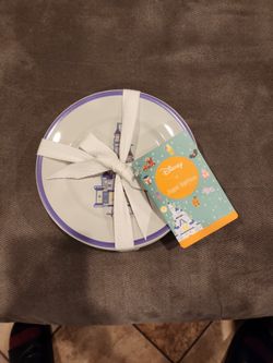 Disney Jerrod Maruyama Designed Dessert Plates