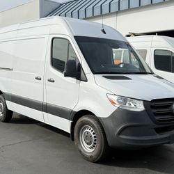 2023 Mercedes-Benz Sprinter