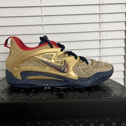 KD 15 Olympic (shoes) Size 13
