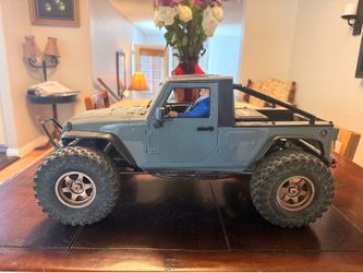 Vanquish crawler