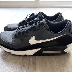 Nike Air Max 90 Iron Grey White Smoke Men’s Shoes (Size 12.5, like new)