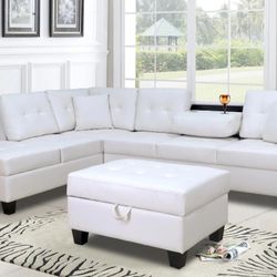 Veronica White Sectional With Ottoman

