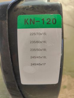 Car snow chains ,we do wholesale also take 50 boxs price only $10 each  KN-120 225/70x15; 235/60x16; 235/50x18; 245/45x18; 245/45x17