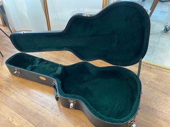 Martin Guitar Case Good Condition Pick Up In San Francisco Cash Only