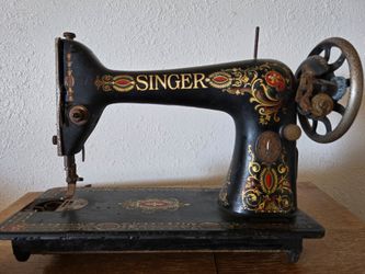 Antique 1916 Singer Model 66 Sewing Machine