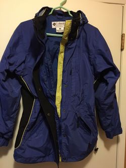 Columbia Rain Jacket woman’s Med
