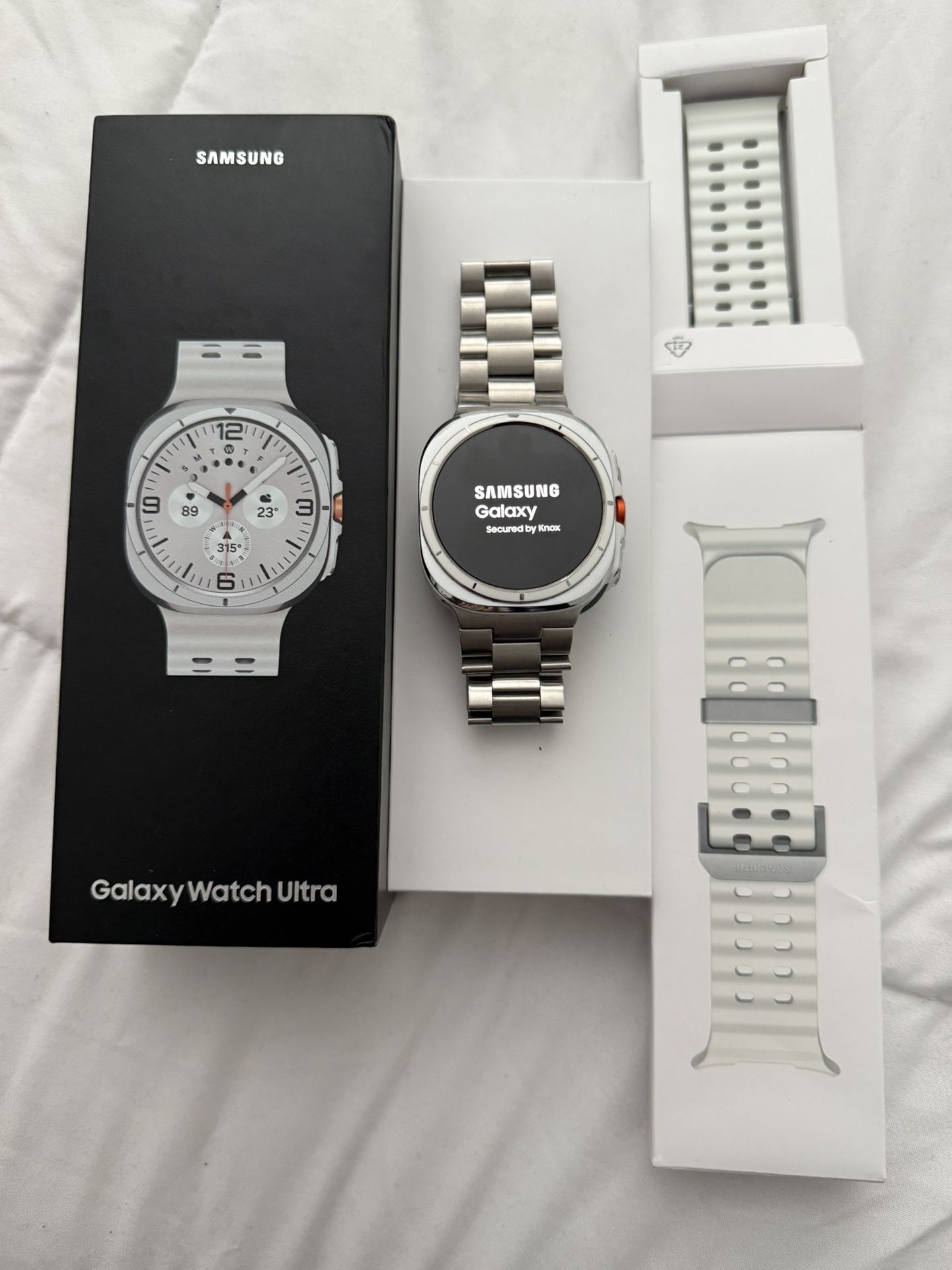 Samsung Galaxy Fold 6 512GB /Galaxy Watch Ultra