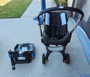 DOONA CAR SEAT & STROLLER
