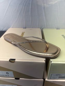 J.Adams Daisy Rhinestone Thong Sandal