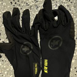 Assos Cycling Gloves