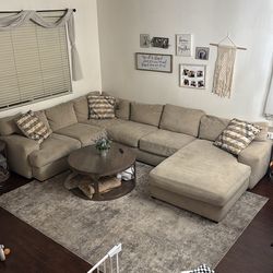 Sectional couch
