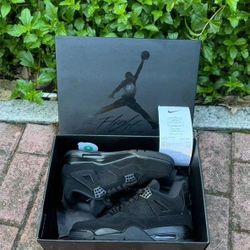 Jordan 4  Black Cat