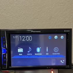 Pioneer Touch Screen Stereo 