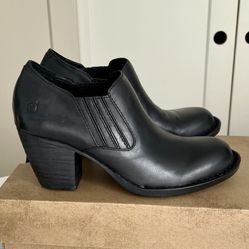 Born Black Booties Size 7.5