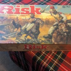 RISK BOARD GAME NEW AND SEALED DATED 2015 HASBRO MAKE OFFER