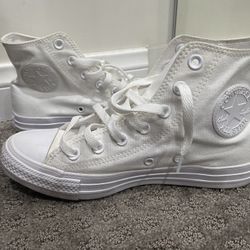 White Converse High Tops Men’s 5.5 / Women’s 7.5