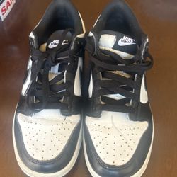 Pandas Nikes 6.5 Sise