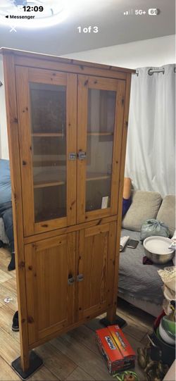 Armoire